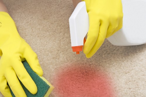 Local office cleaning service for workplaces in E15