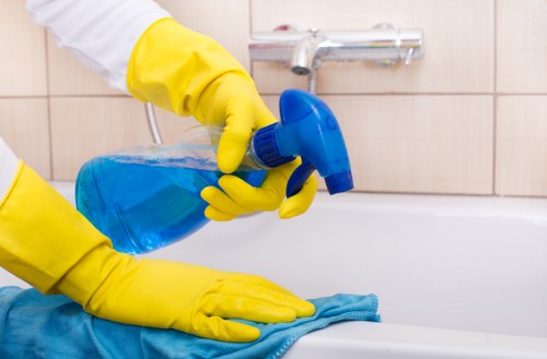 Local one-off cleaning service for homes and flats in E15